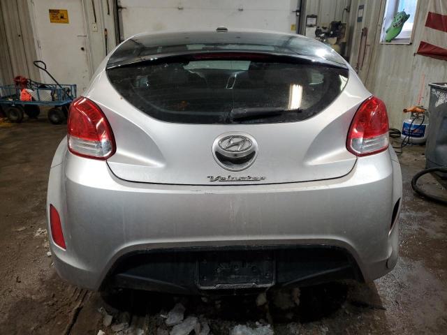 Photo 6 from auction – 2017 HYUNDAI VELOSTER with VIN KMHTC6AD8HU310079
