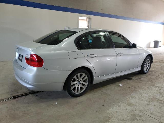 Photo 3 from auction – 2007 BMW 328 I with VIN WBAVA33517PG39713