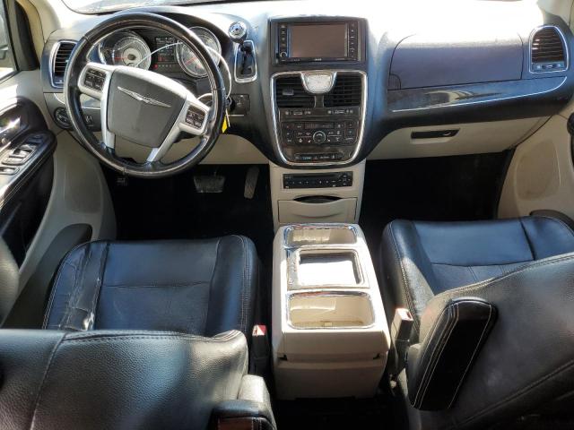 Photo 8 from auction – 2011 CHRYSLER TOWN & COU with VIN 2A4RR8DG7BR797496