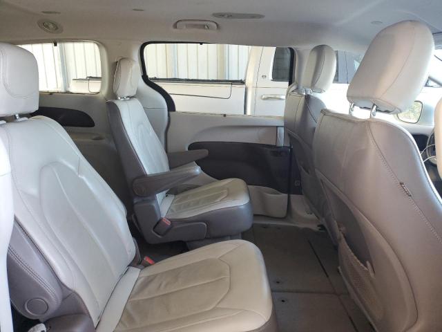 Photo 11 from auction – 2017 CHRYSLER PACIFICA T with VIN 2C4RC1BG8HR688247
