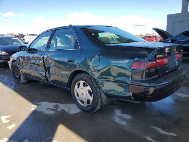 Photo 2 from auction – 1998 TOYOTA CAMRY CE with VIN 4T1BF22K4WU929610
