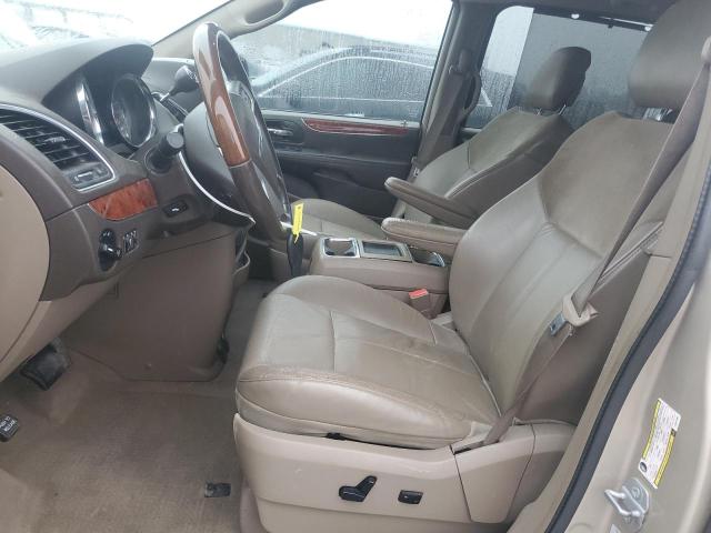 Photo 7 from auction – 2016 CHRYSLER TOWN & COU with VIN 2C4RC1GG0GR127855