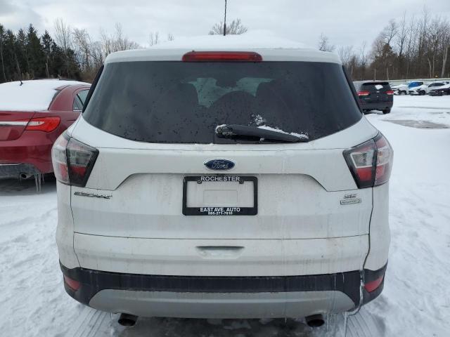 Photo 6 from auction – 2017 FORD ESCAPE SE with VIN 1FMCU0GD0HUB19693