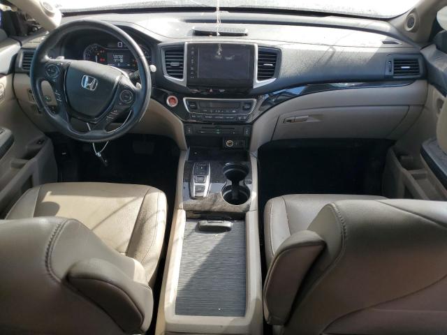 Photo 8 from auction – 2017 HONDA PILOT TOUR with VIN 5FNYF5H96HB038430