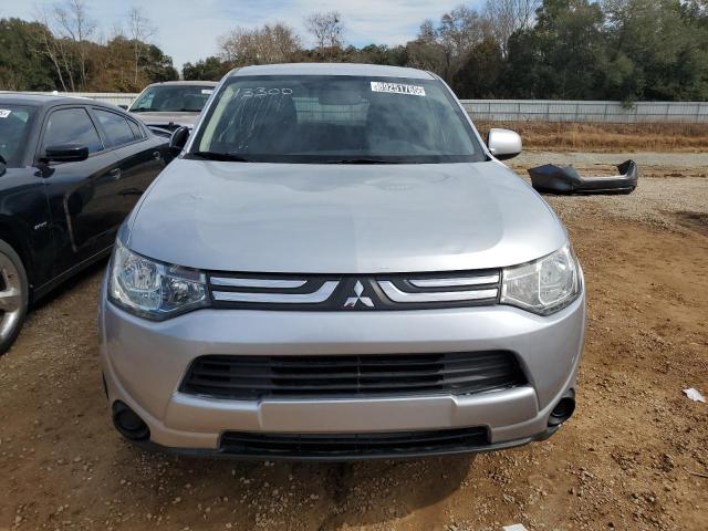 Photo 5 from auction – 2014 MITSUBISHI OUTLANDER with VIN JA4AD2A36EZ013300