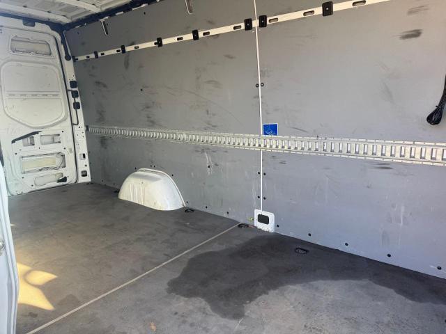 Photo 6 from auction – 2019 FREIGHTLINER SPRINTER 2 with VIN WDRPF1CD0KT009249