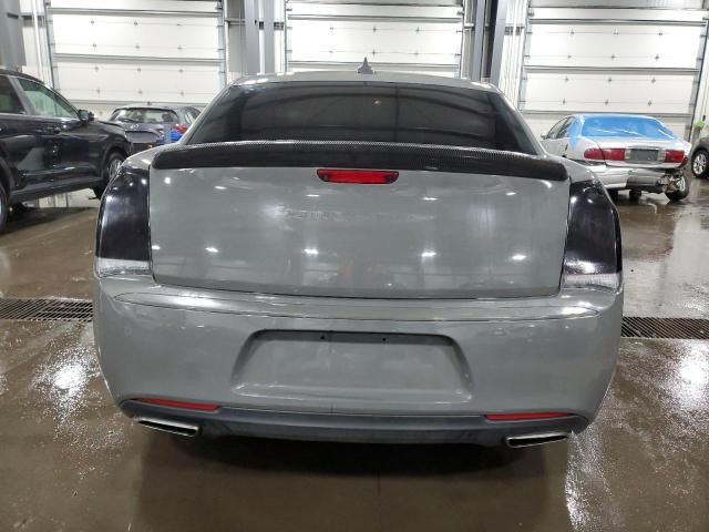 Photo 6 from auction – 2019 CHRYSLER 300 S with VIN 2C3CCABG6KH516032