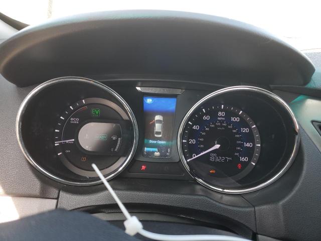 Photo 9 from auction – 2013 HYUNDAI SONATA HYB with VIN KMHEC4A47DA088305