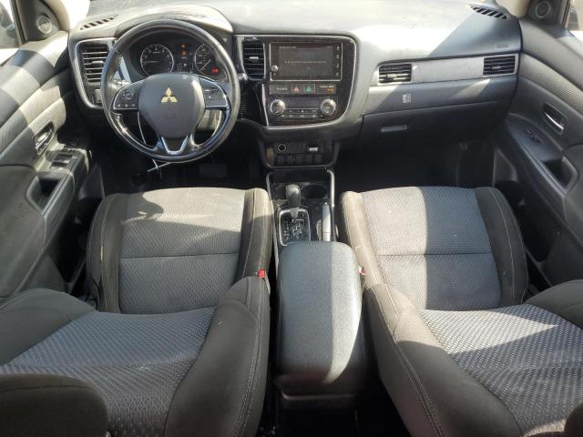 Photo 8 from auction – 2017 MITSUBISHI OUTLANDER with VIN JA4AD3A3XHZ023158