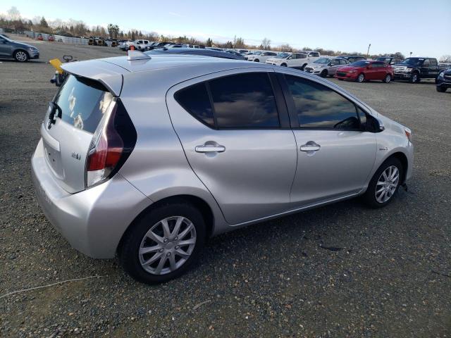 Photo 3 from auction – 2015 TOYOTA PRIUS C with VIN JTDKDTB30F1101046