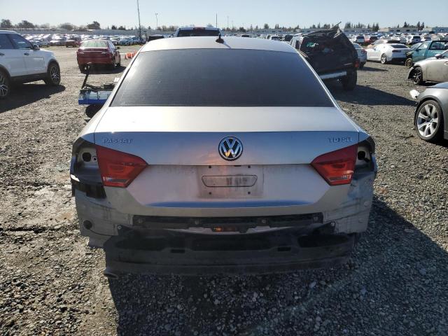 Photo 6 from auction – 2013 VOLKSWAGEN PASSAT SEL with VIN 1VWCN7A35DC039555