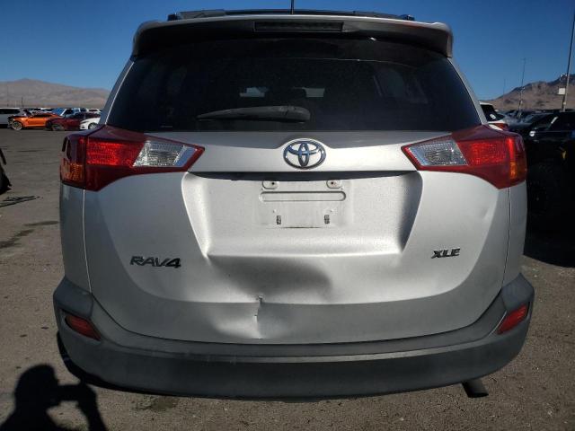 Photo 6 from auction – 2013 TOYOTA RAV4 XLE with VIN JTMWFREV8D5001553