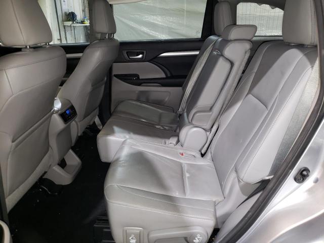 Photo 11 from auction – 2015 TOYOTA HIGHLANDER with VIN 5TDJKRFH4FS116517