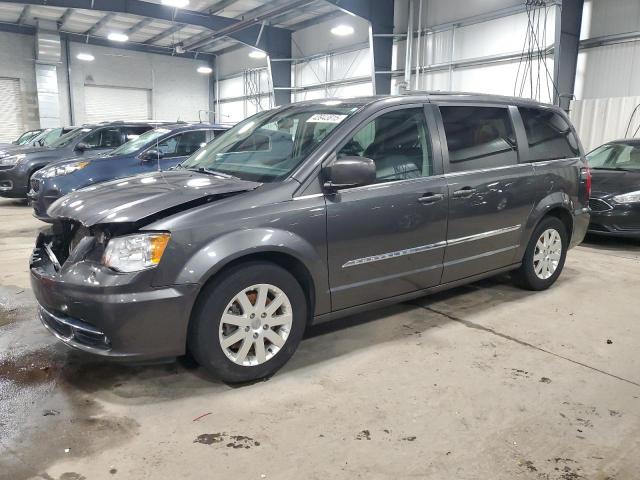 CHRYSLER TOWN & COU 2016 with VIN 2C4RC1BG8GR267546 - Photo from auction