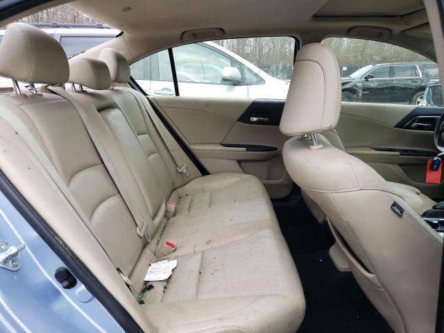 Photo 10 from auction – 2017 HONDA ACCORD TOU with VIN JHMCR6F74HC024482