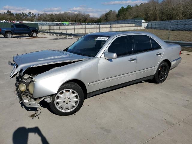 MERCEDES-BENZ E 320 1999 with VIN WDBJF65H7XA928654 - Photo from auction