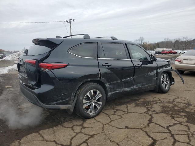 Photo 3 from auction – 2022 TOYOTA HIGHLANDER with VIN 5TDHZRBH3NS255746