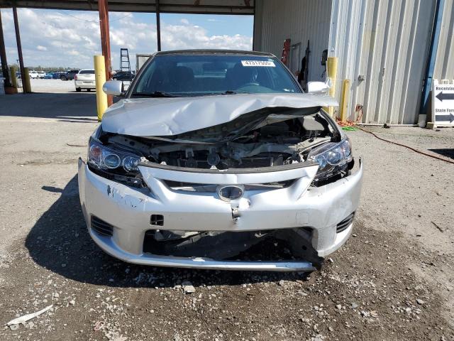 Photo 5 from auction – 2011 TOYOTA SCION TC with VIN JTKJF5C74B3010047