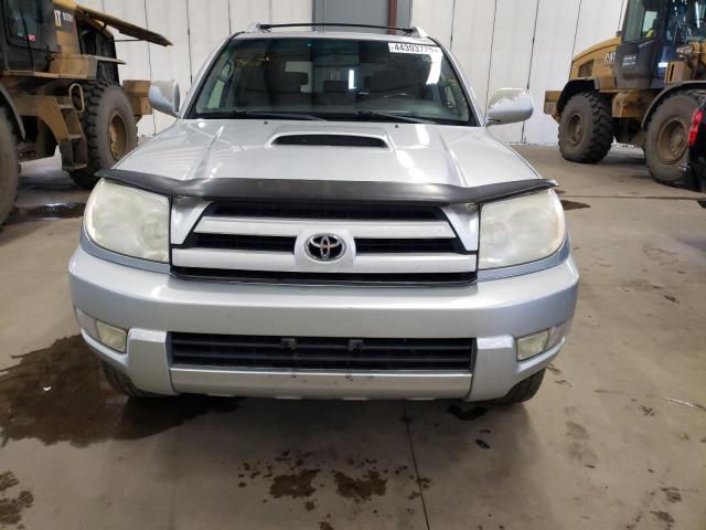 Photo 5 from auction – 2005 TOYOTA 4RUNNER SR with VIN JTEBU14R750072943