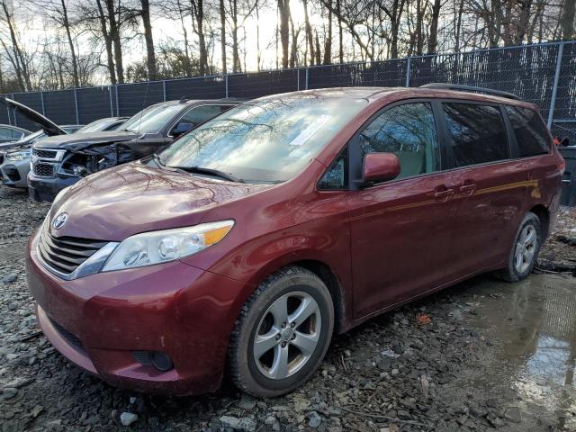 Photo 1 from auction – 2014 TOYOTA SIENNA LE with VIN 5TDKK3DC1ES446042