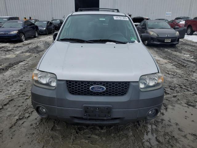 Photo 5 from auction – 2005 FORD ESCAPE XLT with VIN 1FMCU03185DA07523