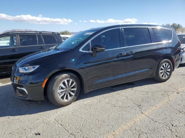 CHRYSLER PACIFICA H 2022 with VIN 2C4RC1L73NR207444 - Photo from auction