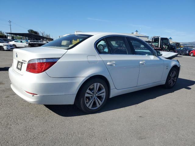 Photo 3 from auction – 2010 BMW 528 XI with VIN WBANV1C59AC159360