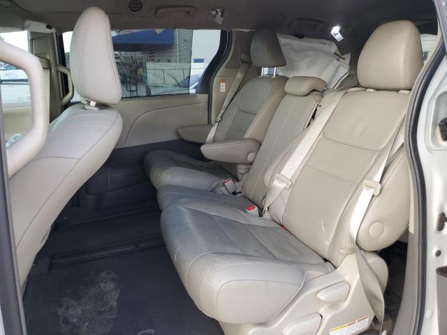 Photo 11 from auction – 2017 TOYOTA SIENNA XLE with VIN 5TDYZ3DC3HS801416