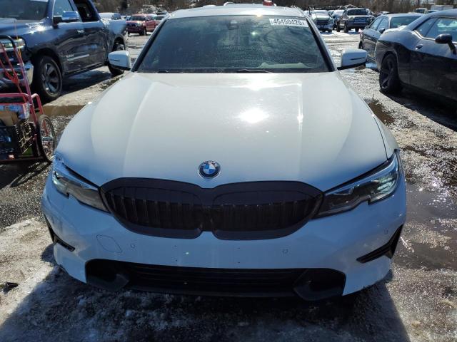 Photo 5 from auction – 2020 BMW 330XI with VIN 3MW5R7J04L8B12570