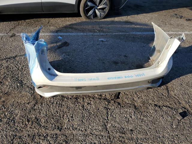 Photo 13 from auction – 2021 TOYOTA HIGHLANDER with VIN 5TDJZRAH0MS063136