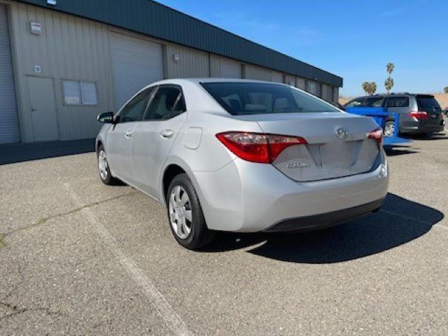 Photo 3 from auction – 2017 TOYOTA COROLLA L with VIN 2T1BURHE1HC805184