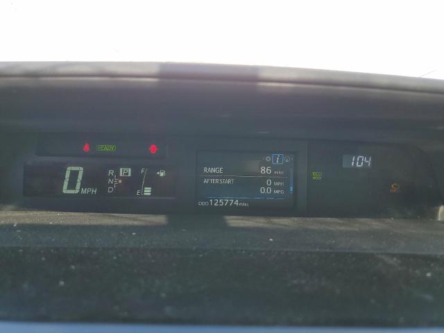 Photo 9 from auction – 2015 TOYOTA PRIUS V with VIN JTDZN3EU6FJ027163