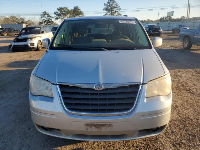Photo 5 from auction – 2008 CHRYSLER TOWN & COU with VIN 2A8HR54P38R754162