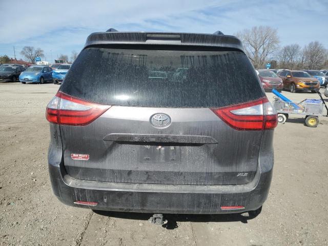 Photo 6 from auction – 2016 TOYOTA SIENNA XLE with VIN 5TDYK3DC6GS691027