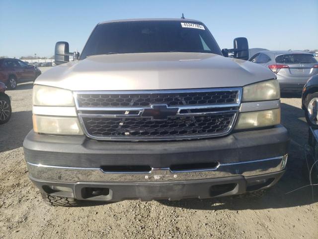 Photo 5 from auction – 2006 CHEVROLET SILVERADO with VIN 1GCHK23226F105683