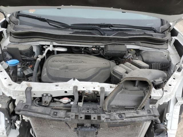 Снимка 11 от търг – 2022 HONDA PASSPORT E с VIN 5FNYF8H5XNB019129