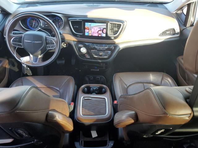 Photo 8 from auction – 2017 CHRYSLER PACIFICA L with VIN 2C4RC1GG2HR648173