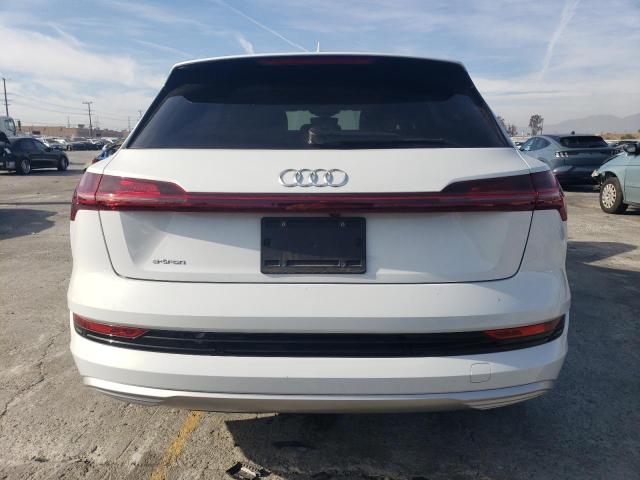 Снимка 6 от търг – 2019 AUDI E-TRON PRE с VIN WA1VAAGE2KB023808