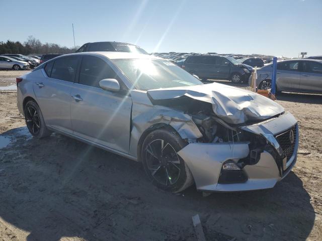 Photo 4 from auction – 2020 NISSAN ALTIMA S with VIN 1N4BL4BV7LC254569