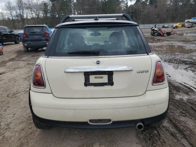 Photo 6 from auction – 2009 MINI COOPER with VIN WMWMF33529TU73531