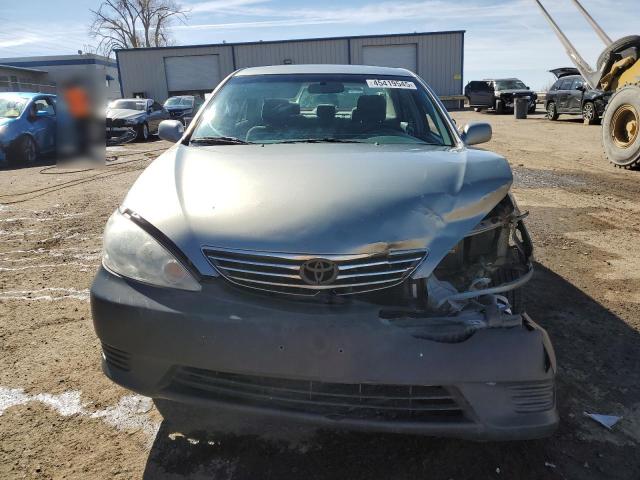 Photo 5 from auction – 2005 TOYOTA CAMRY LE with VIN 4T1BE32K35U593617