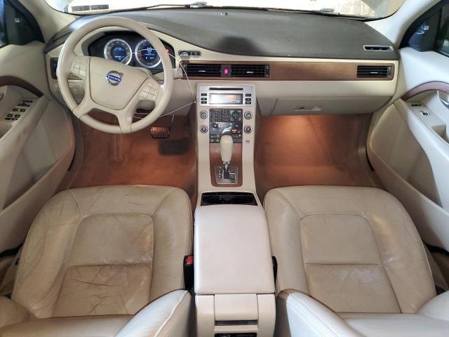 Photo 8 from auction – 2010 VOLVO XC70 3.2 with VIN YV4960BZ4A1080591