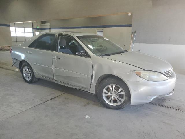 Photo 4 from auction – 2005 TOYOTA CAMRY LE with VIN 4T1BF30K65U093659