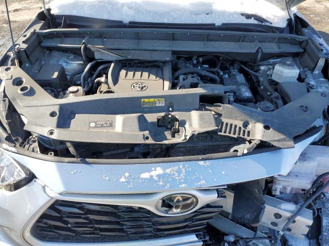 Снимка 12 от търг – 2023 TOYOTA HIGHLANDER с VIN 5TDKDRBH4PS026113