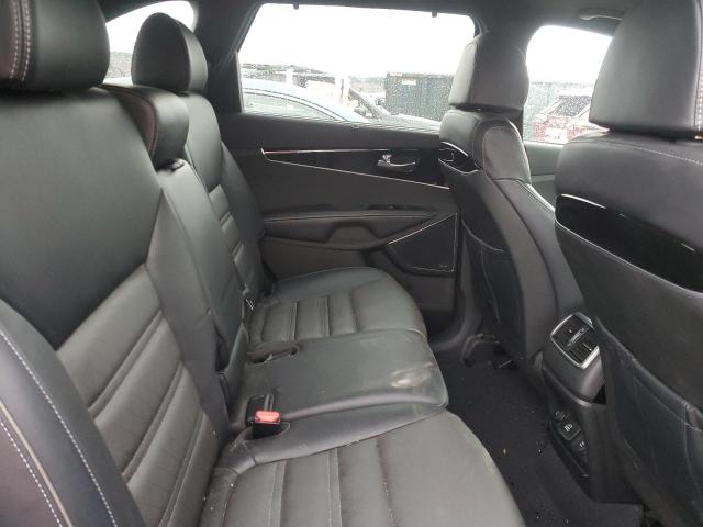 Photo 11 from auction – 2018 KIA SORENTO SX with VIN 5XYPKDA59JG402833