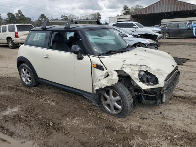 Photo 4 from auction – 2009 MINI COOPER with VIN WMWMF33529TU73531