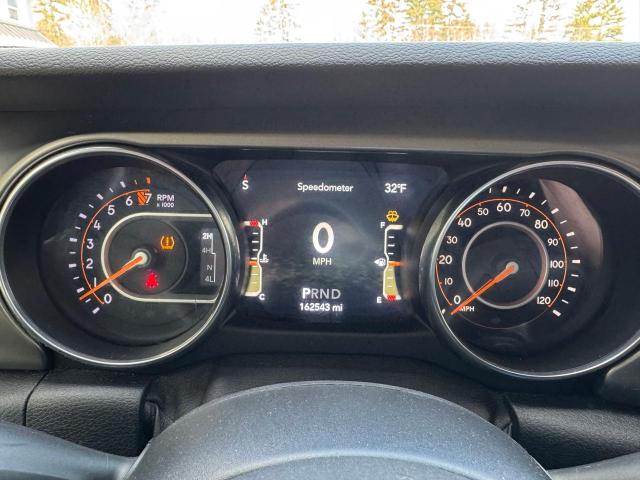 Photo 8 from auction – 2021 JEEP GLADIATOR with VIN 1C6HJTAG5ML526651