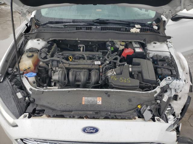 Photo 11 from auction – 2016 FORD FUSION S with VIN 3FA6P0G71GR398442