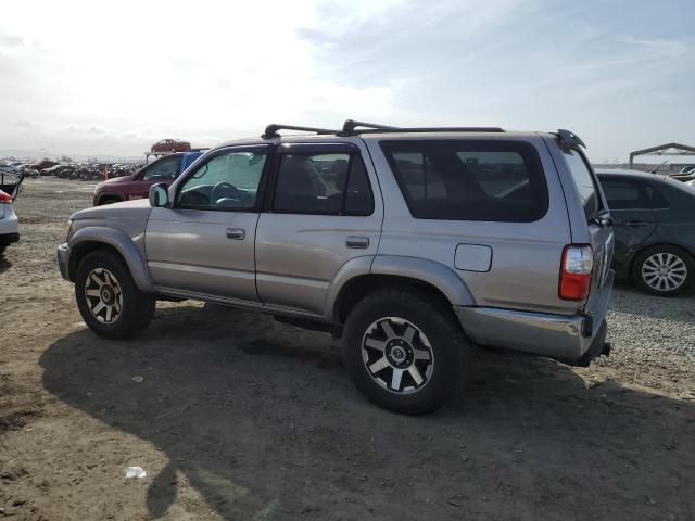Photo 2 from auction – 2002 TOYOTA 4RUNNER SR with VIN JT3GN86R820257077