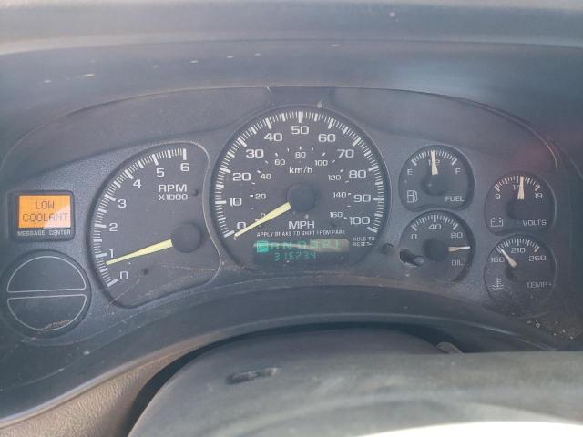Фото 9 с аукциона – 2000 CHEVROLET SILVERADO с VIN 1GCEC14W5YE217348